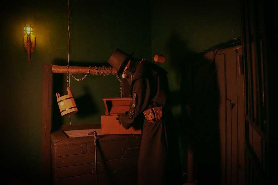 Квест в реальности Чумной доктор от компании Isolation Квест в реальности Чумной доктор от компании Isolation